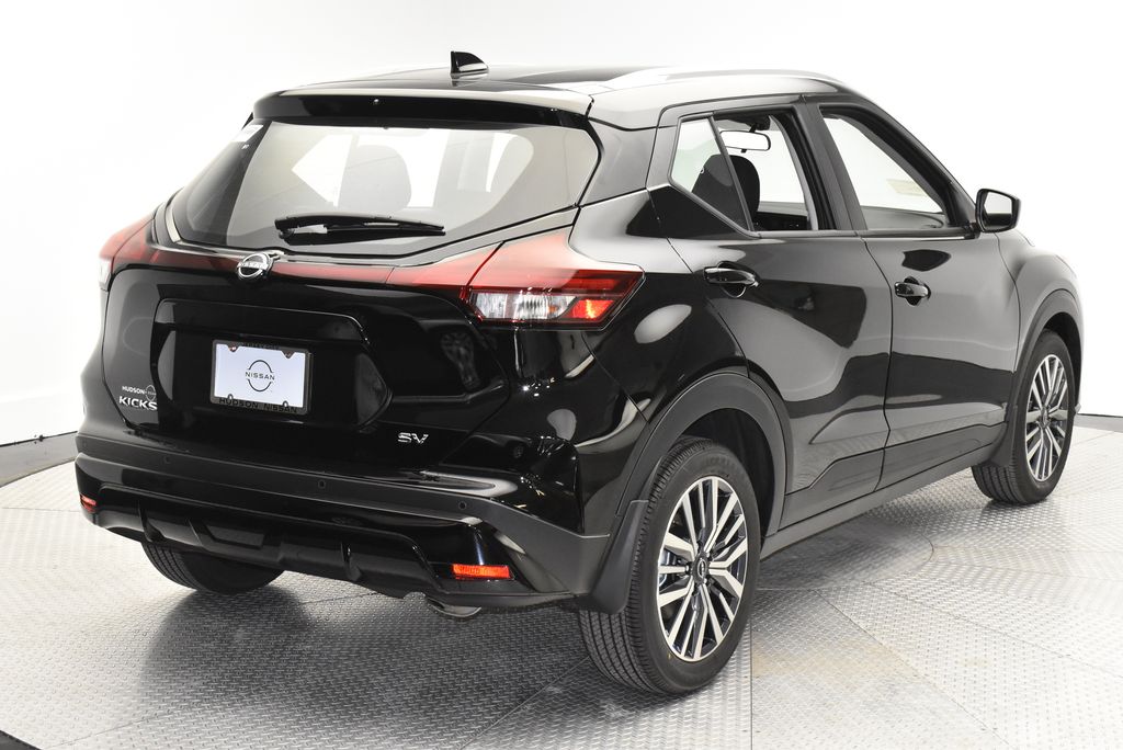 2024 Nissan Kicks SV 5