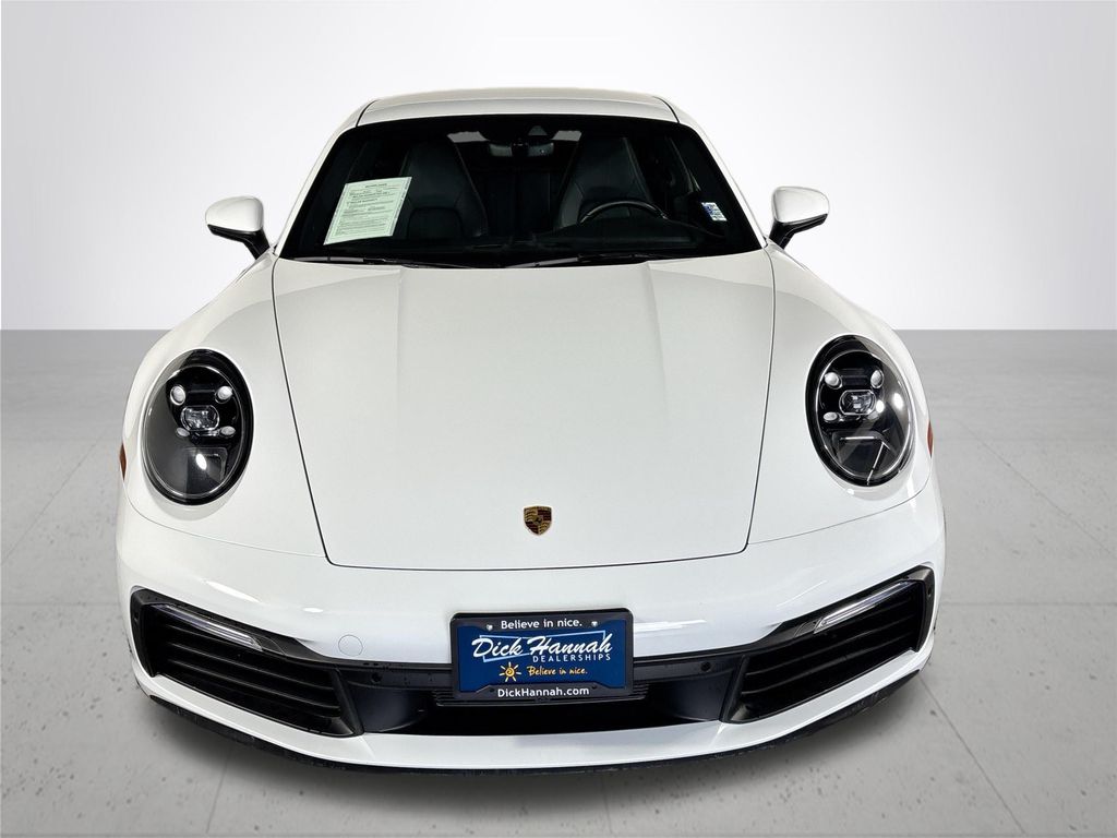 2024 Porsche 911 Carrera 4