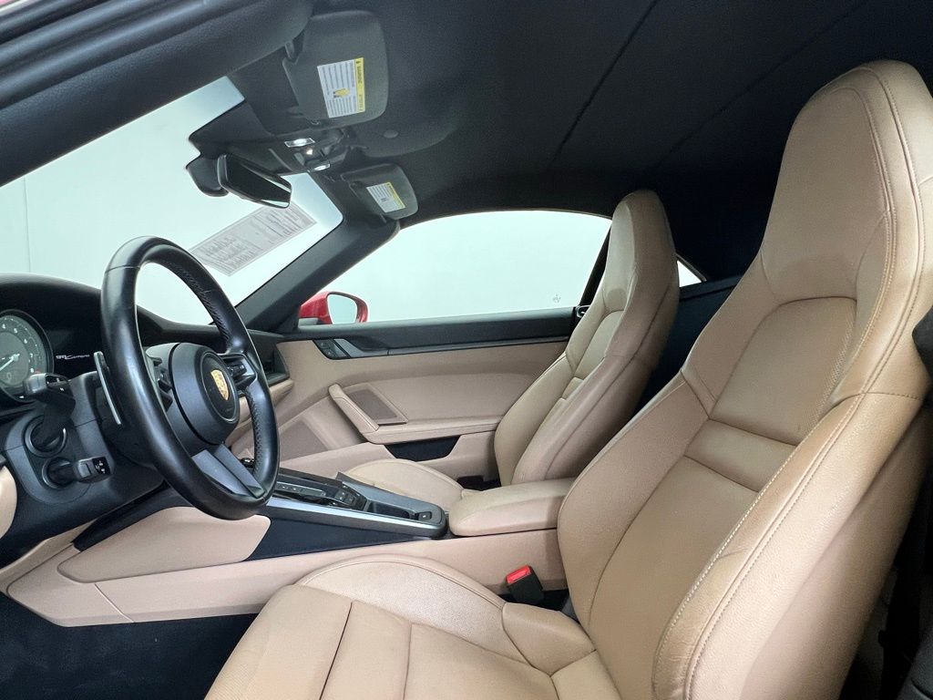 Thumbnail: 2021 Porsche 911 - 5