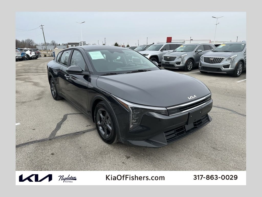 2025 Kia K4 LXS FWD