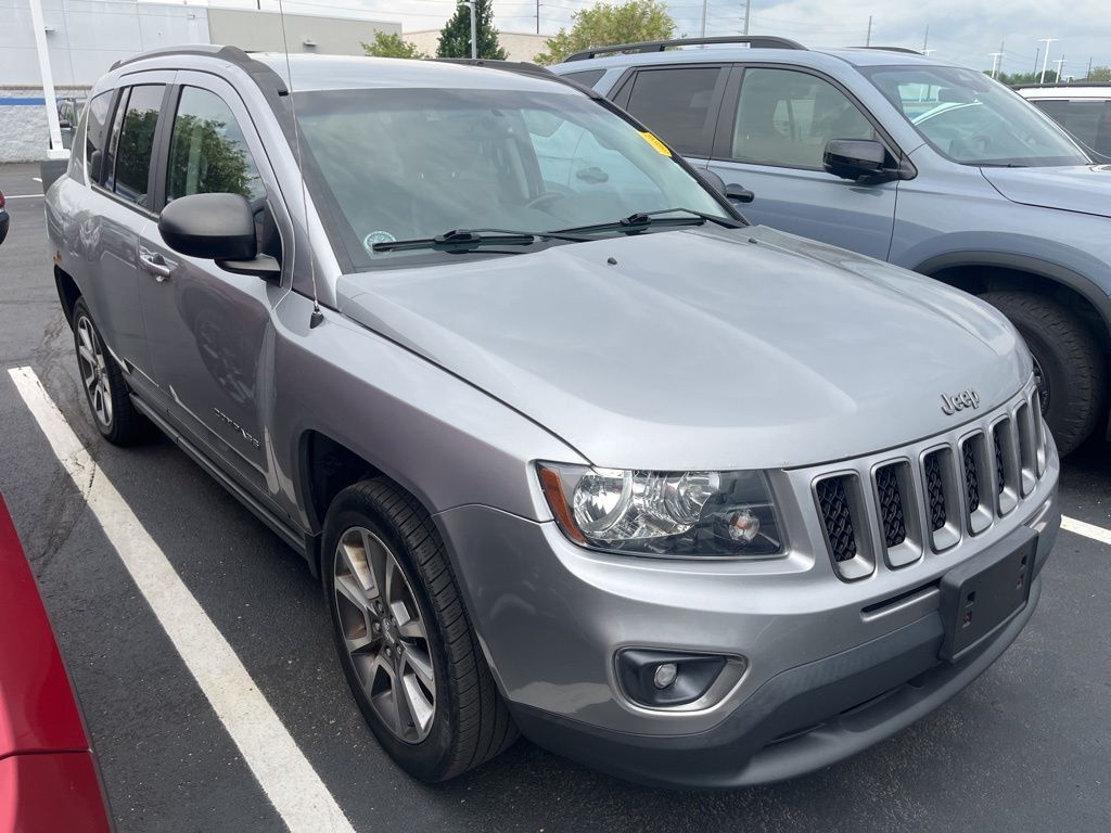 Thumbnail: 2017 Jeep Compass - 5