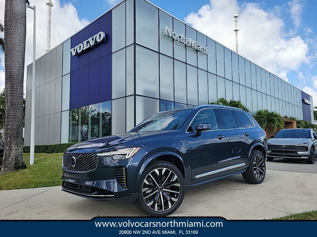 2026 Volvo XC90 Plug-In Hybrid T8 Core