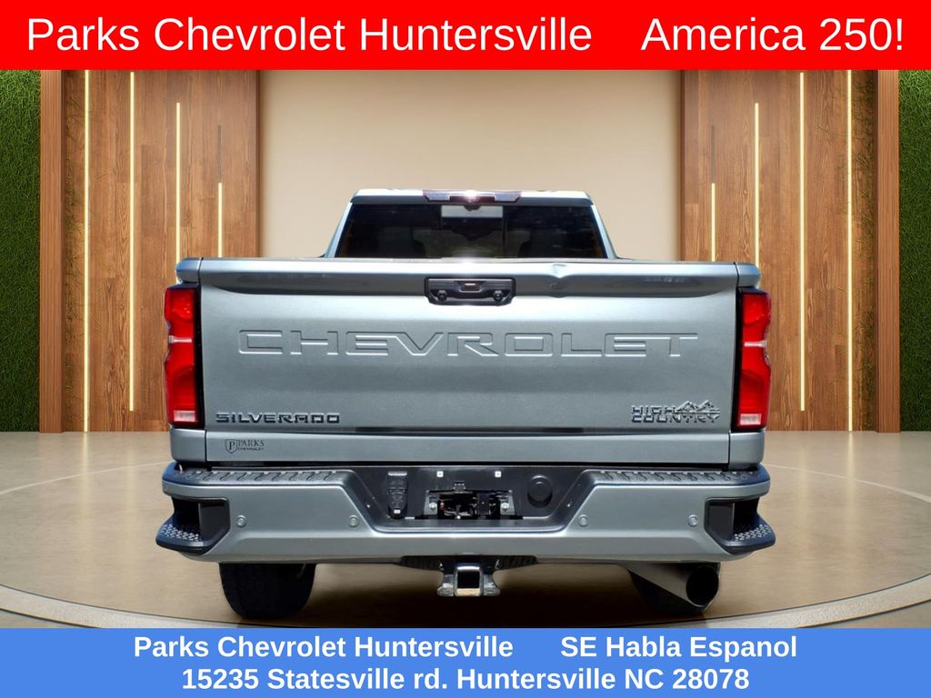 ChevroletSilverado 3500HD31