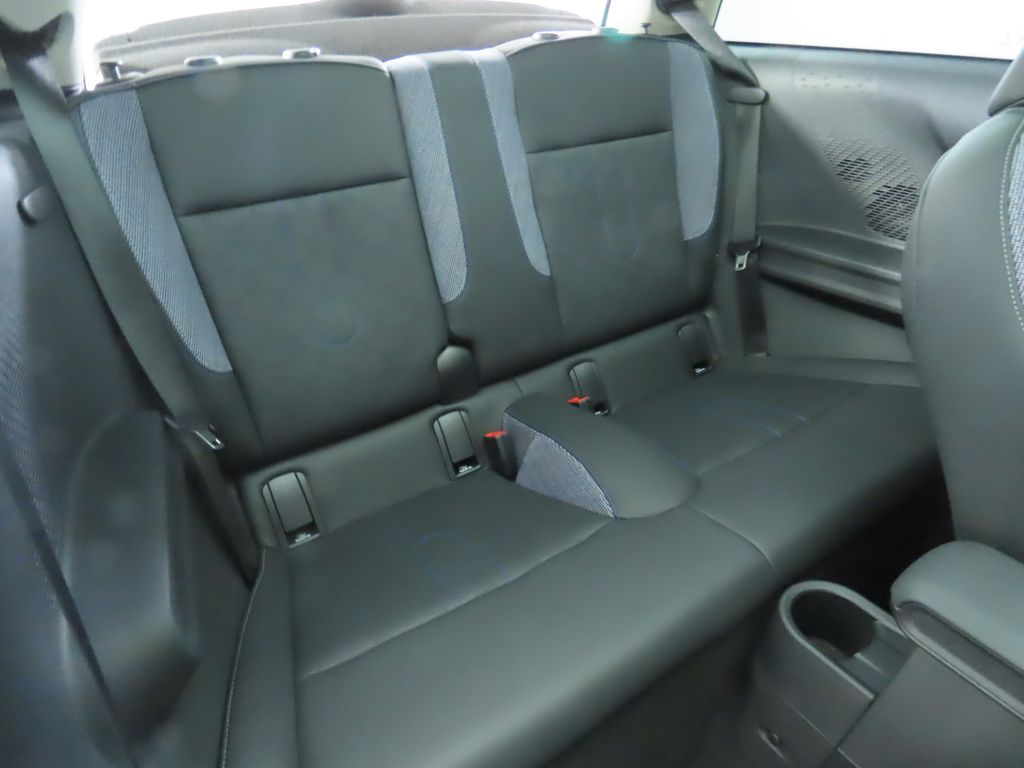 Thumbnail: 2025 MINI Cooper - 22