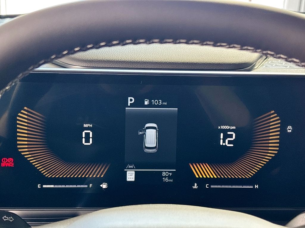 2027 Kia Carnival LX