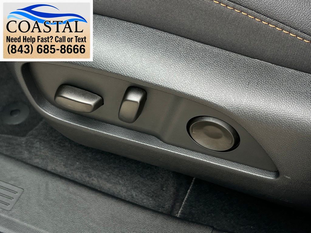 2026 Chevrolet Equinox ACTIV White at Bob Mills Chevrolet