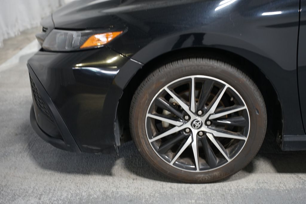 Thumbnail: 2023 Toyota Camry - 5