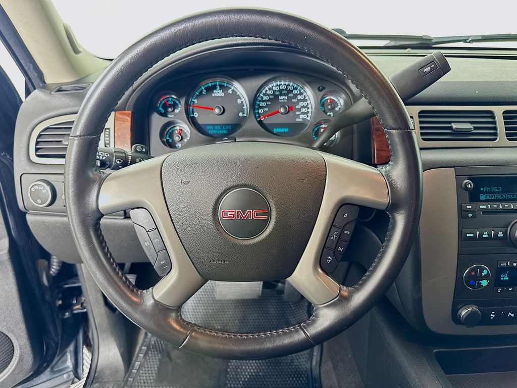 Thumbnail: 2014 GMC Yukon - 11