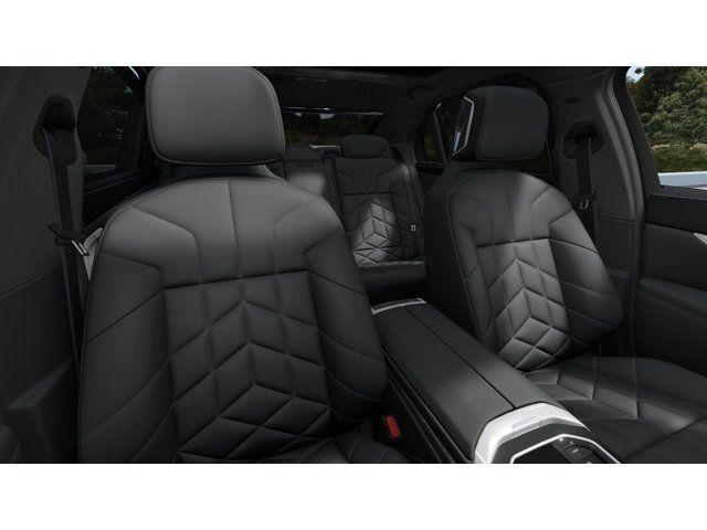 Thumbnail: 2026 BMW 7 Series - 11