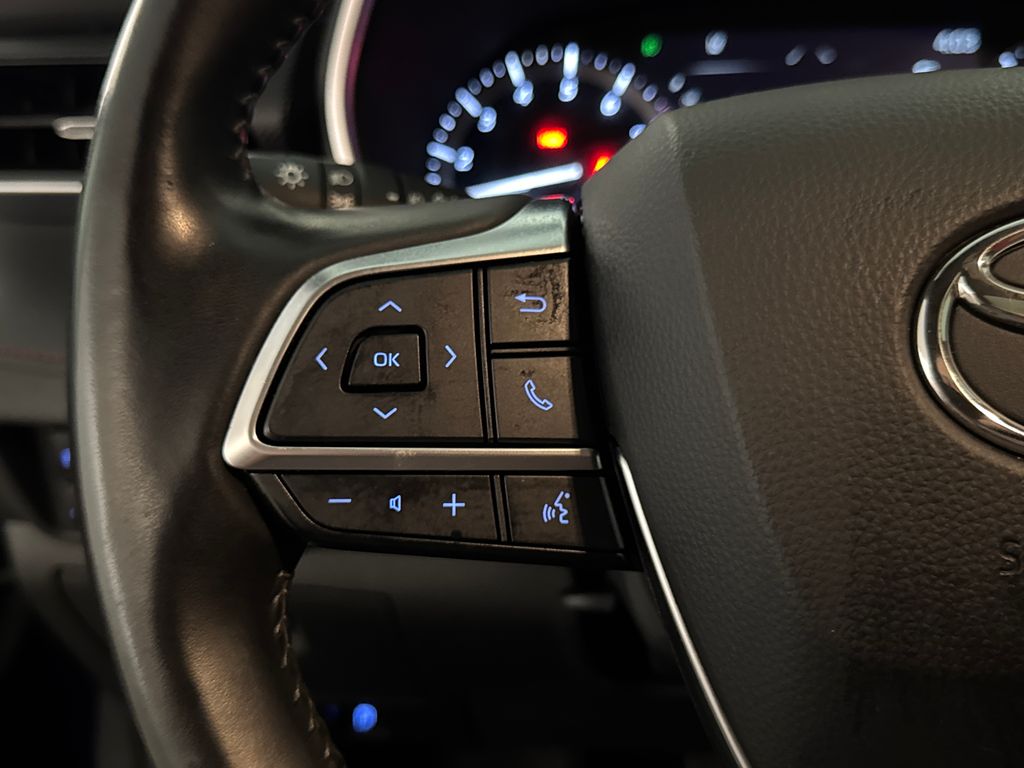 Certified Used 2021  Toyota XSE image 21