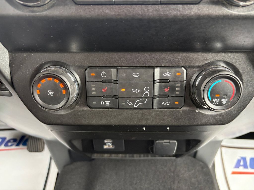 Used Car 2020 Ford F-250sd  Xlt For Sale Under $50,000 In Floresville, Texas