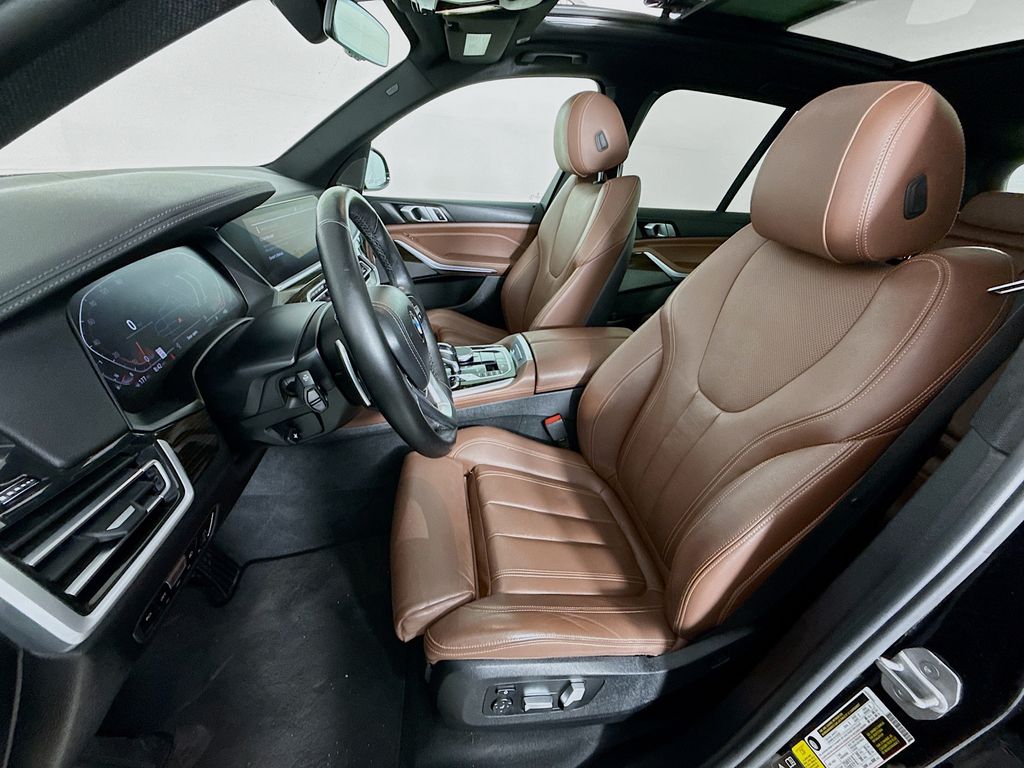 Thumbnail: 2020 BMW X5 - 21