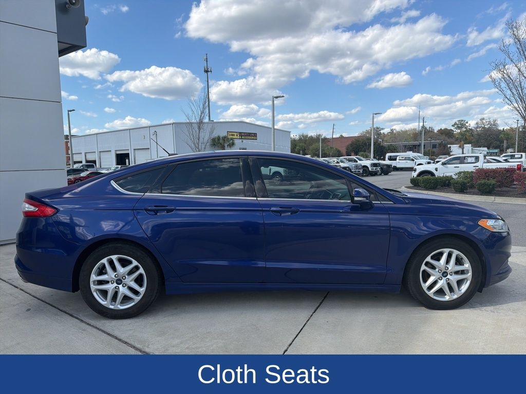 2015 Ford Fusion SE