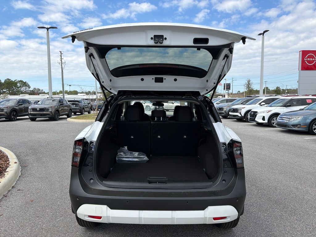 New 2026 Nissan Kicks SV 4D Sport Utility