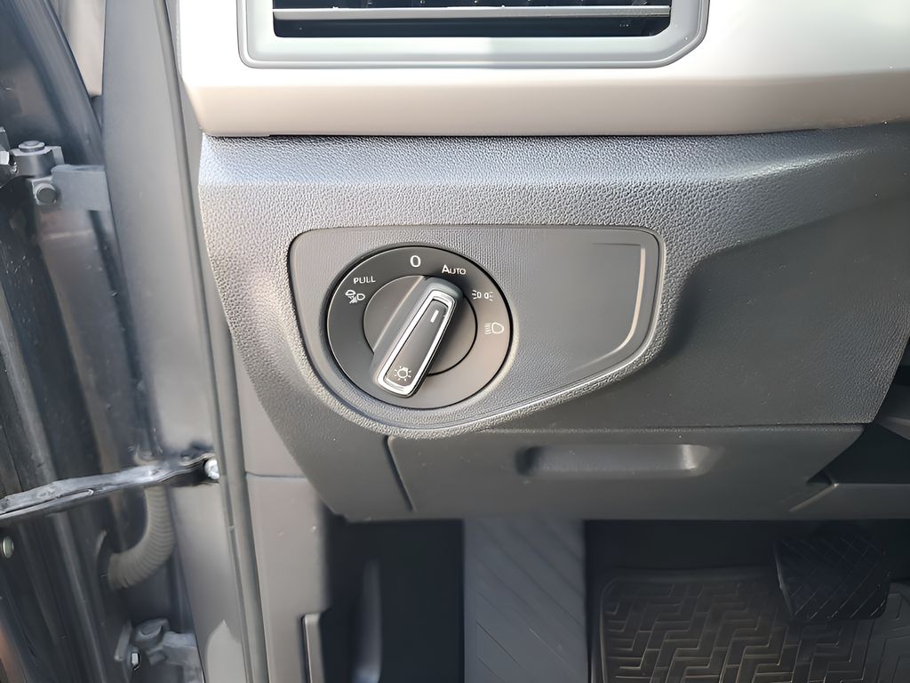 Used Car 2021 Volkswagen Atlas  3.6l V6 Se W/technology For Sale Under $25,000 In Austin, Texas