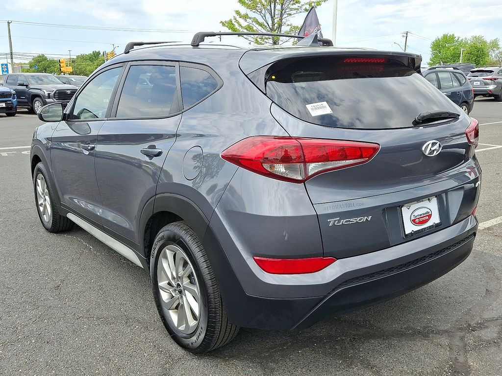 Thumbnail: 2018 Hyundai Tucson - 4
