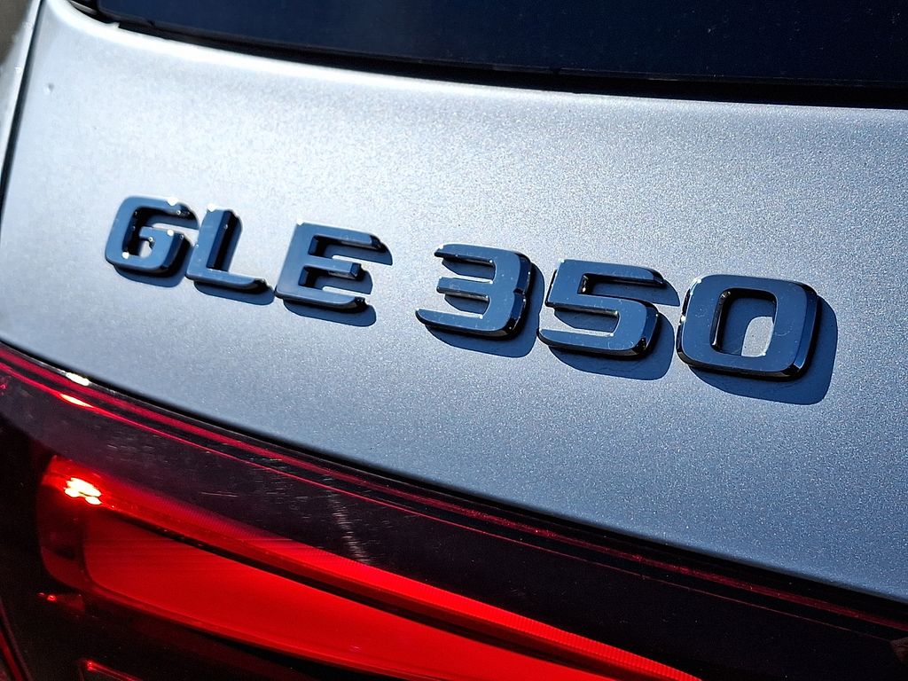 Thumbnail: 2024 Mercedes-Benz GLE - 28