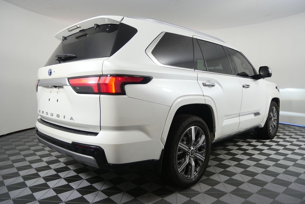 Thumbnail: 2023 Toyota Sequoia - 3