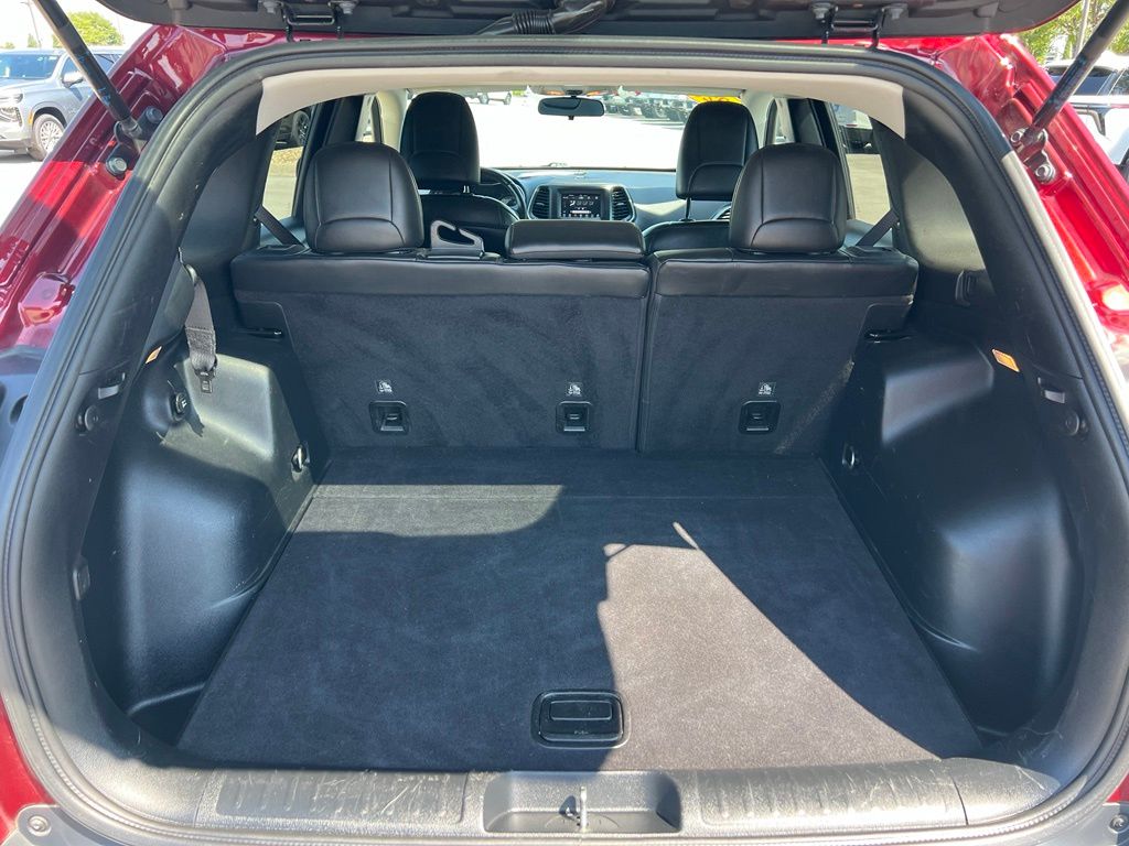 Used 2020 Jeep Cherokee SUV