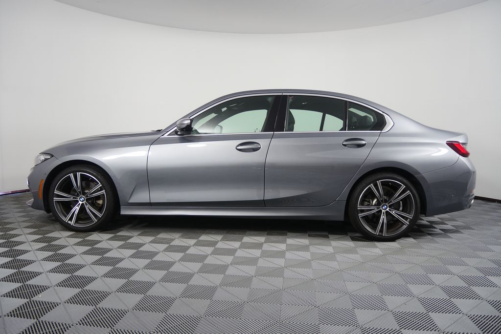 Thumbnail: 2024 BMW 3 Series - 6