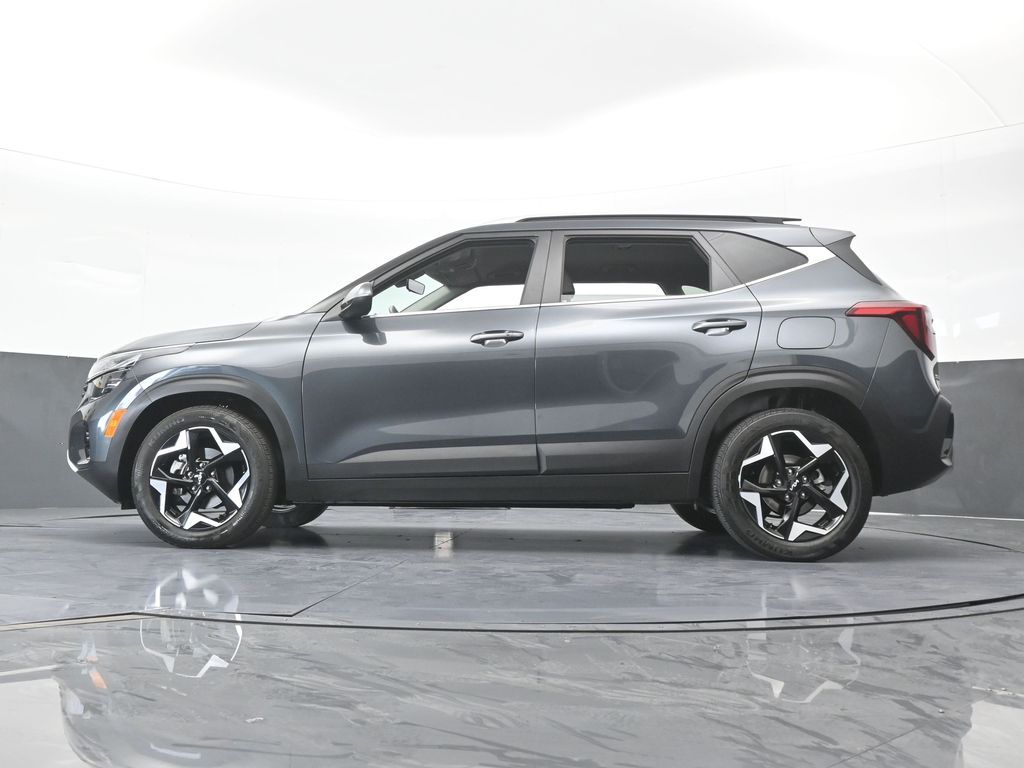 Used 2024 Gravity Gray Kia EX image 58