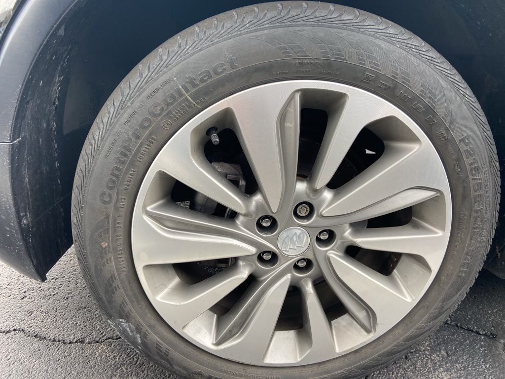Thumbnail: 2018 Buick Encore - 18