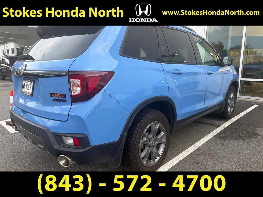 Used 2025 Honda Passport SUV