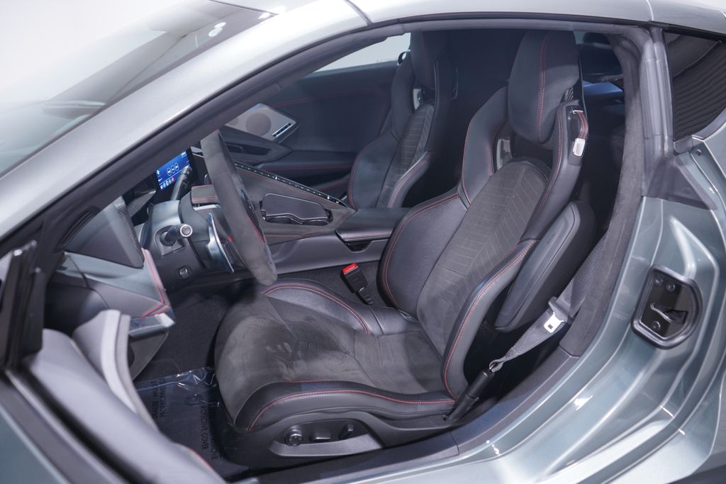 Thumbnail: 2022 Chevrolet Corvette - 10