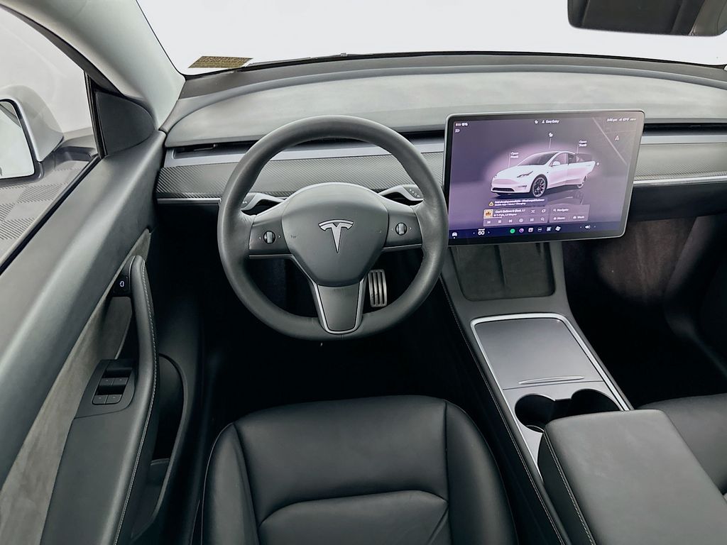 Thumbnail: 2022 Tesla Model Y - 20