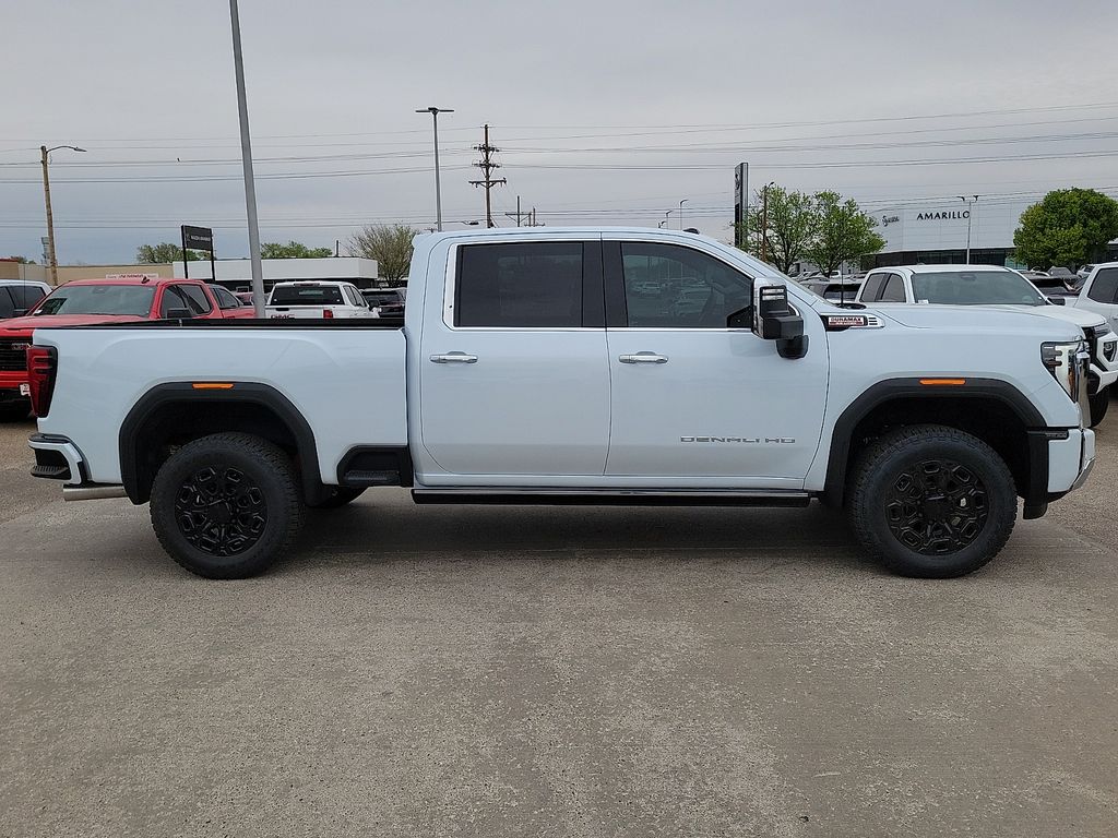 2026 GMC Sierra 2500HD Denali - 11