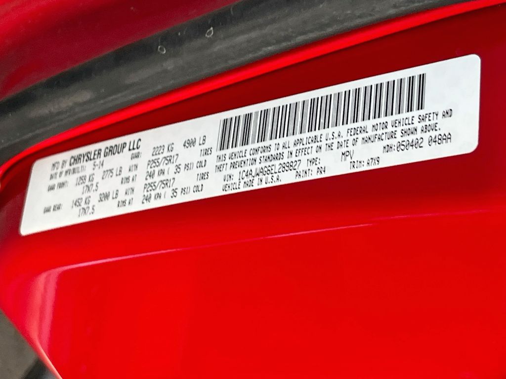 Used 2014 Red Jeep Sport image 27
