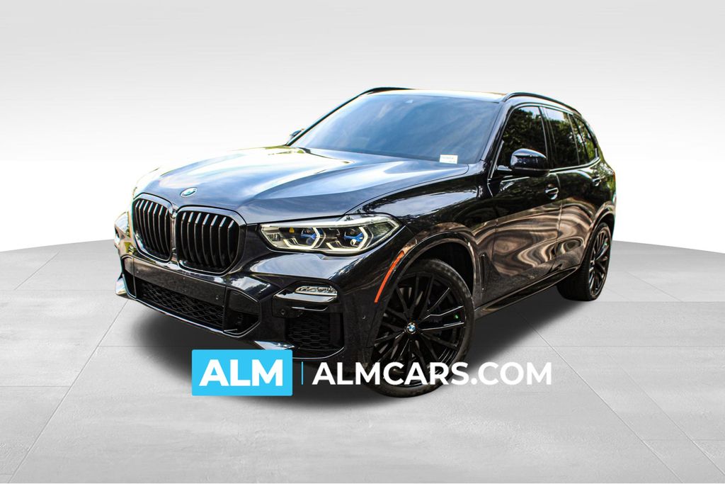 2021 BMW X5 M50i