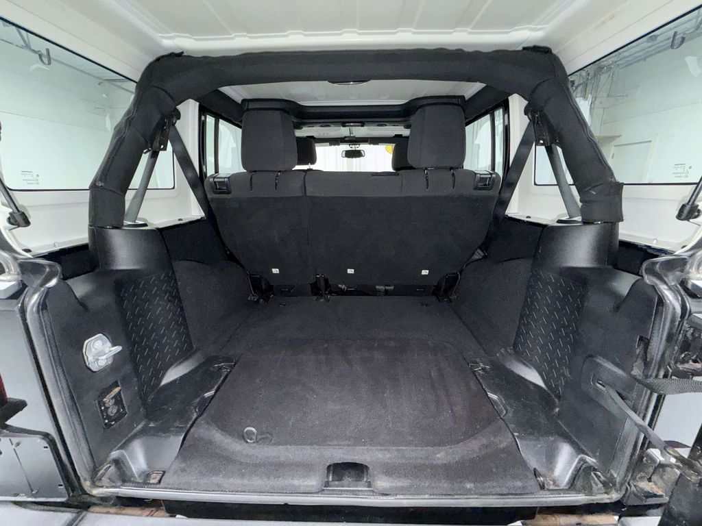 Used 2014 Jeep Wrangler SUV