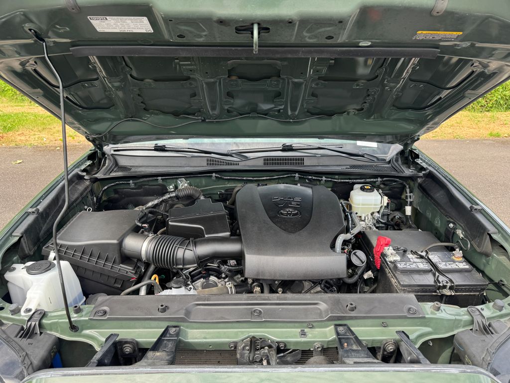 2021 Toyota Tacoma TRD Off-Road