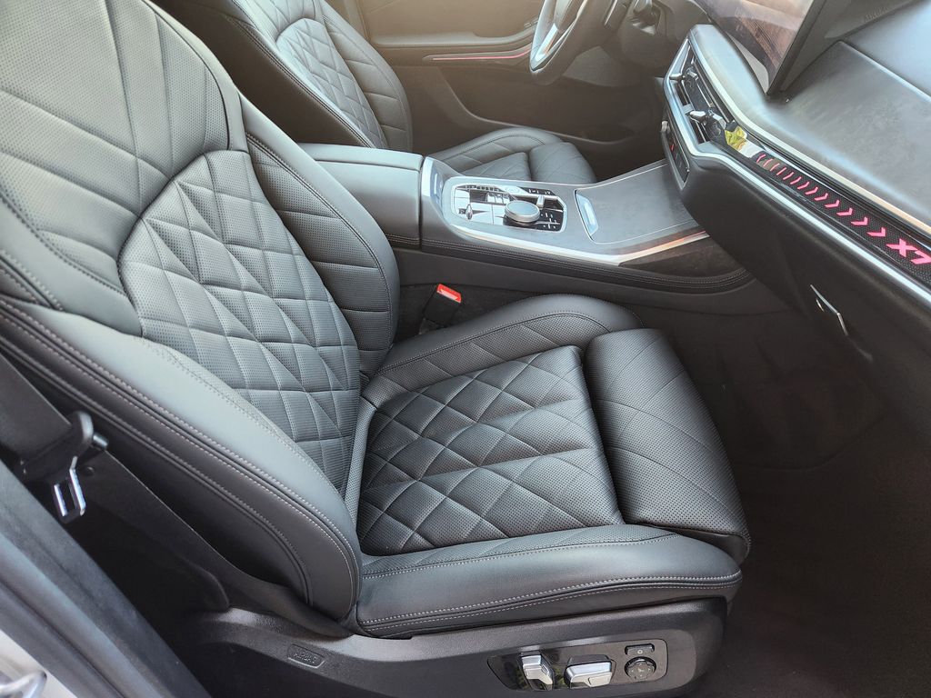 2023 BMW X7 xDrive40i White at Bayway Cadillac of The Woodlands