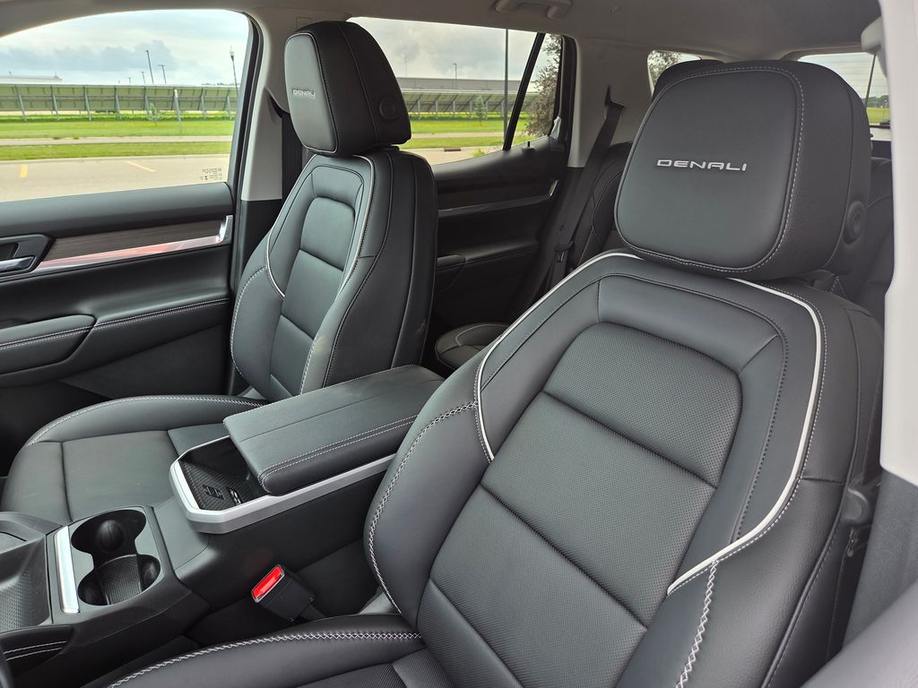 2027 GMC Terrain AWD Denali