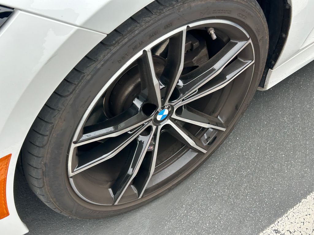 Thumbnail: 2022 BMW 3 Series - 3