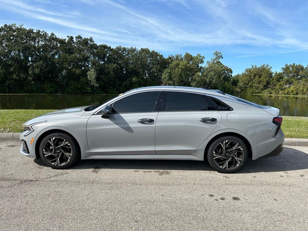 Thumbnail: 2025 Kia K5 - 2