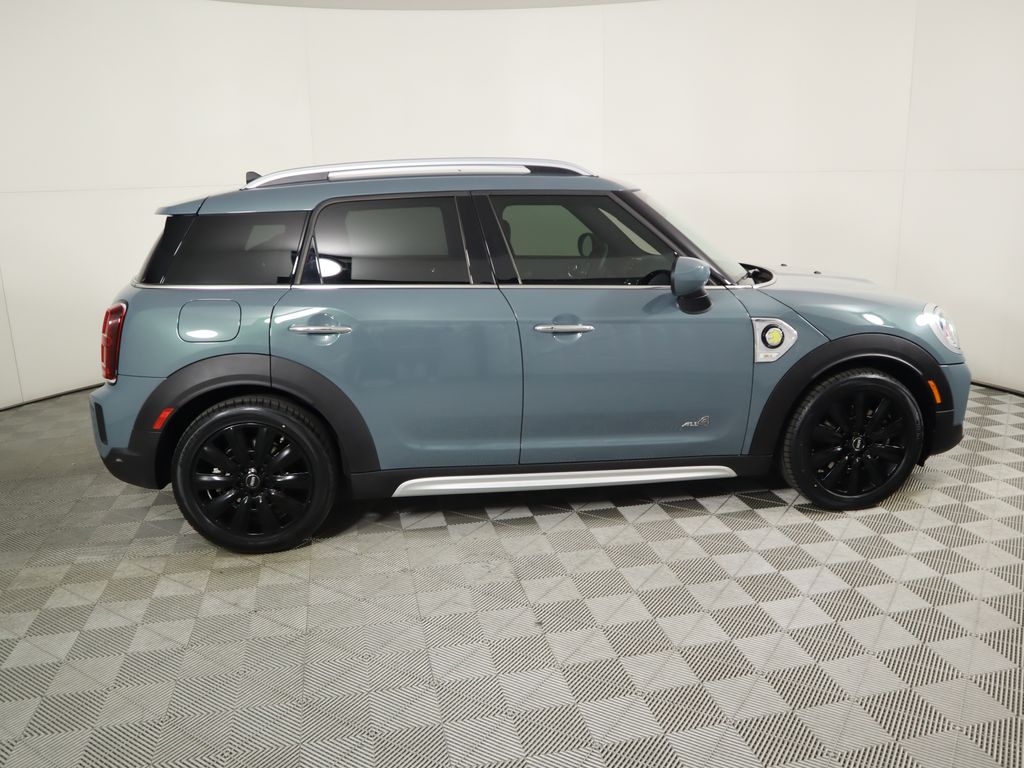 2022 MINI Cooper Countryman Signature 4