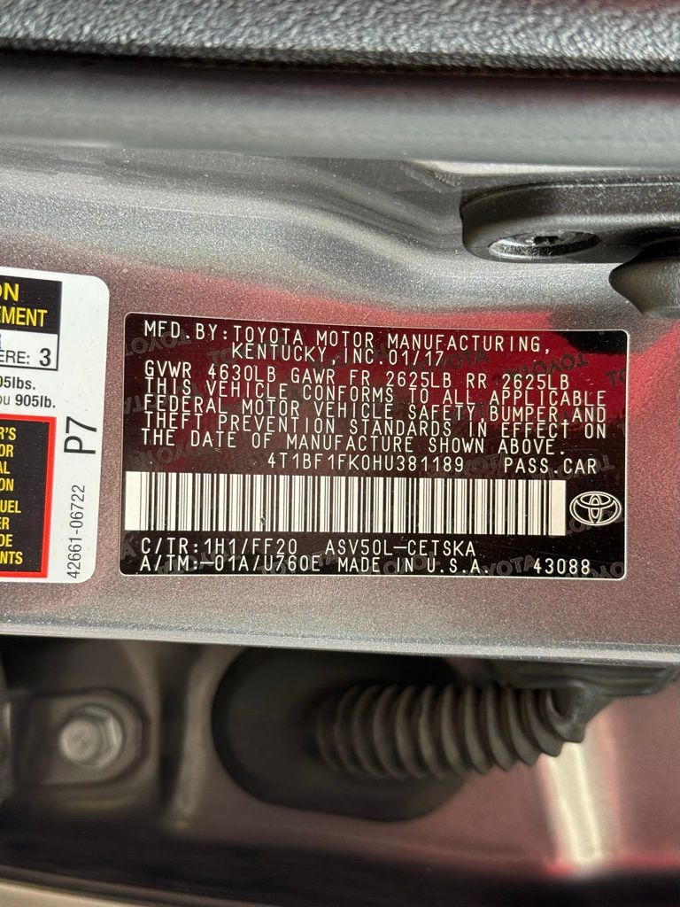 2017 Toyota Camry SE 27