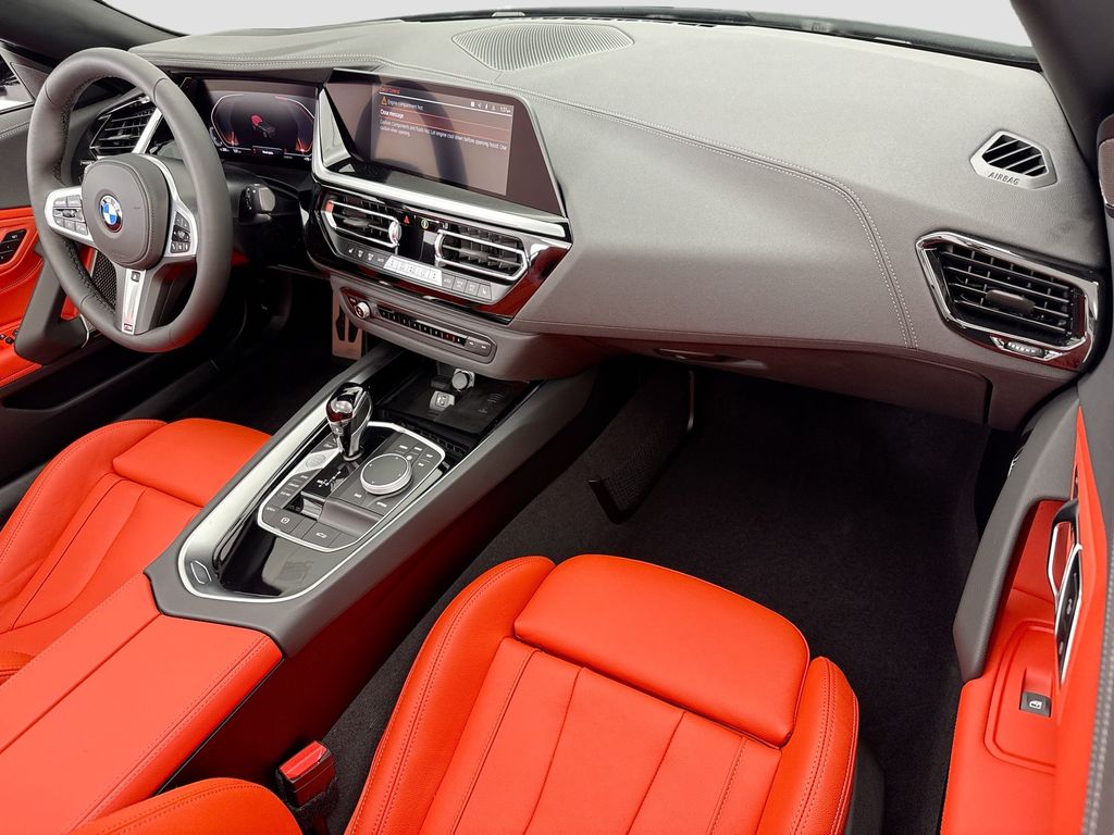 Thumbnail: 2026 BMW Z4 - 16