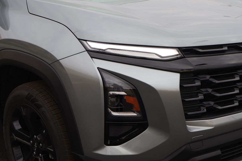 Thumbnail: 2026 Chevrolet Equinox - 3