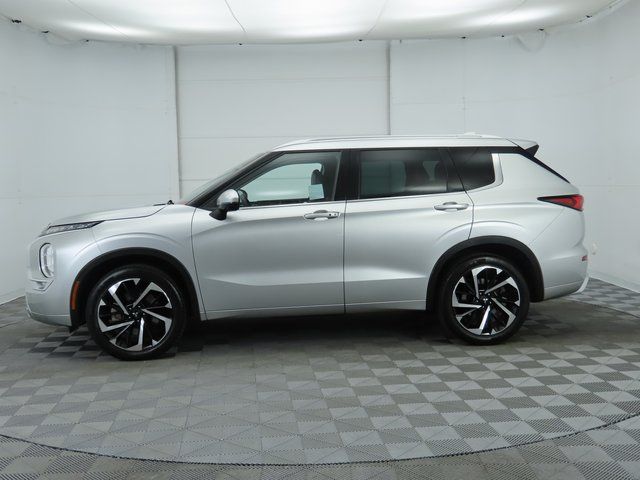 2022 Mitsubishi Outlander SEL 8