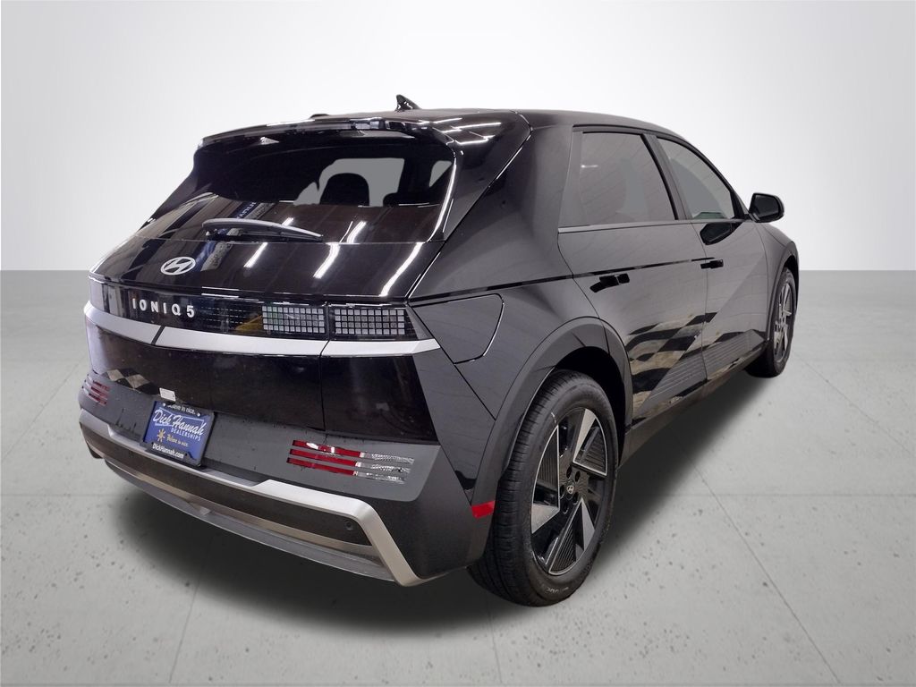 2026 Hyundai IONIQ 5 SE Standard Range