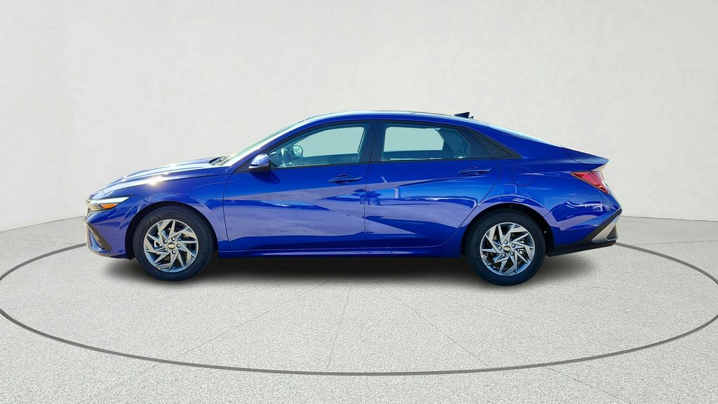 2026 Hyundai Elantra Hybrid