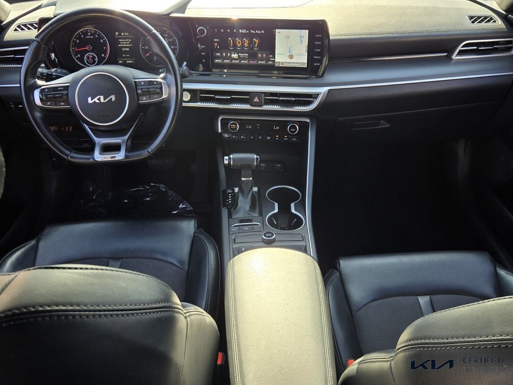 2022 Kia K5 - $17,990