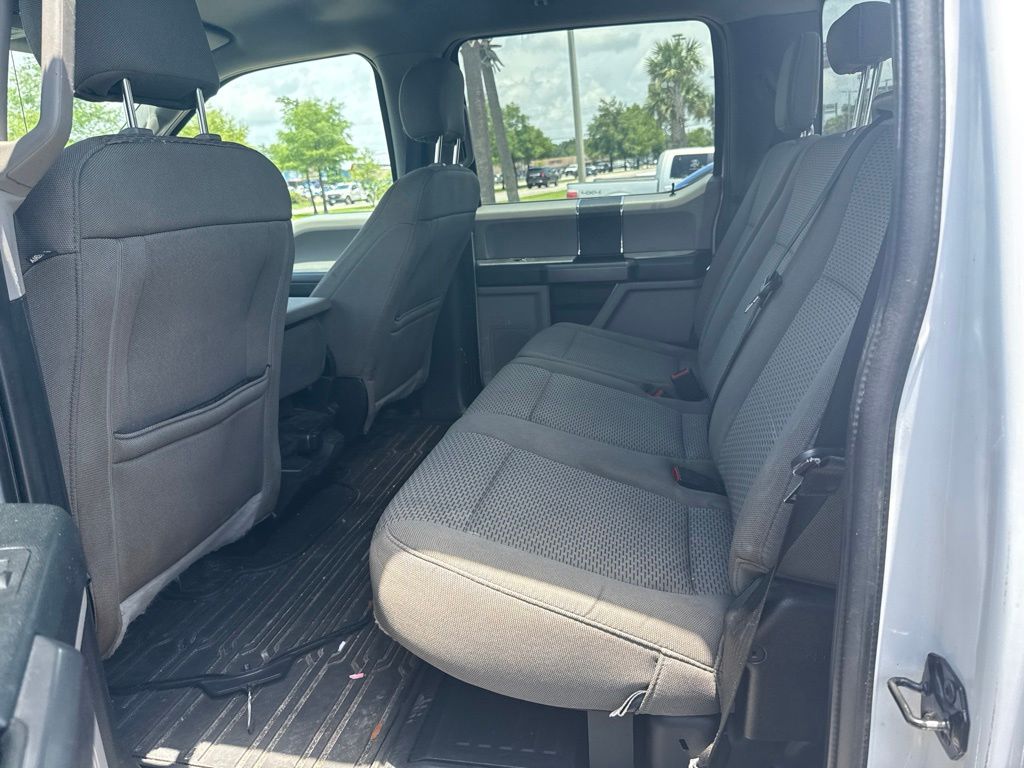 Used 2020 White Ford XLT image 2