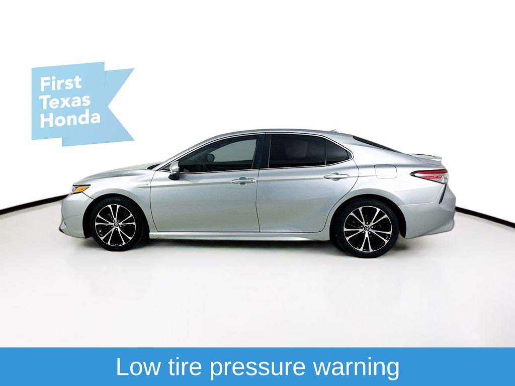 Used Car 2019 Toyota Camry Hybrid  Se For Sale Under $20,000 In Austin, Texas