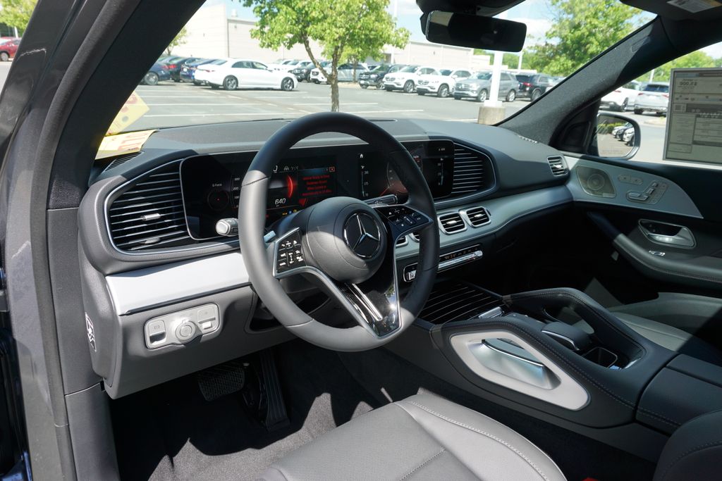 2025 Mercedes-Benz GLE 350 8