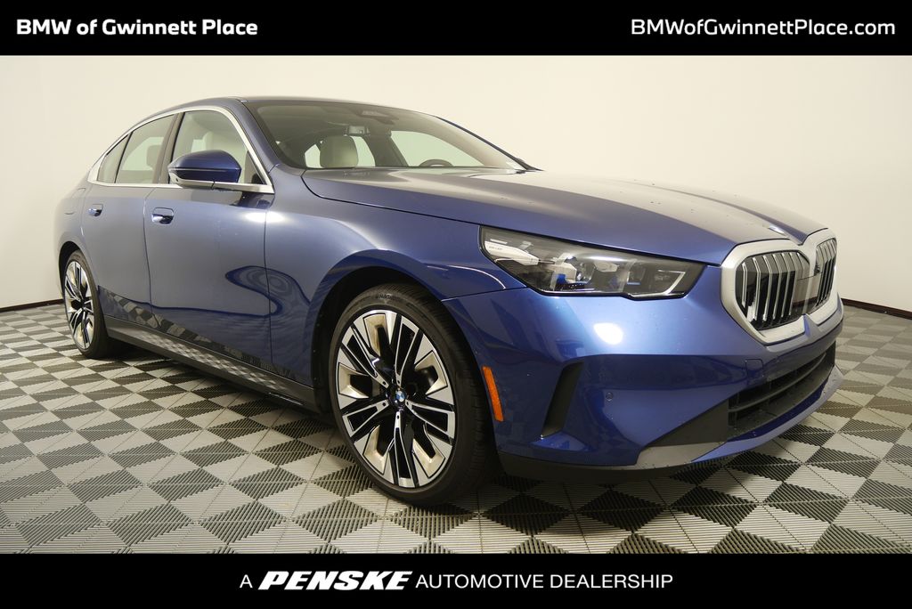 Thumbnail: 2025 BMW 5 Series - 1
